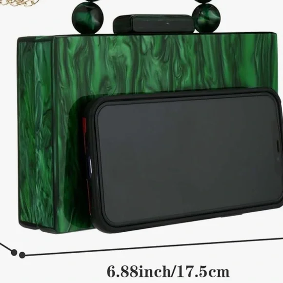 Elegant Green Handbag with Beaded Handle - Picture 4 of 13